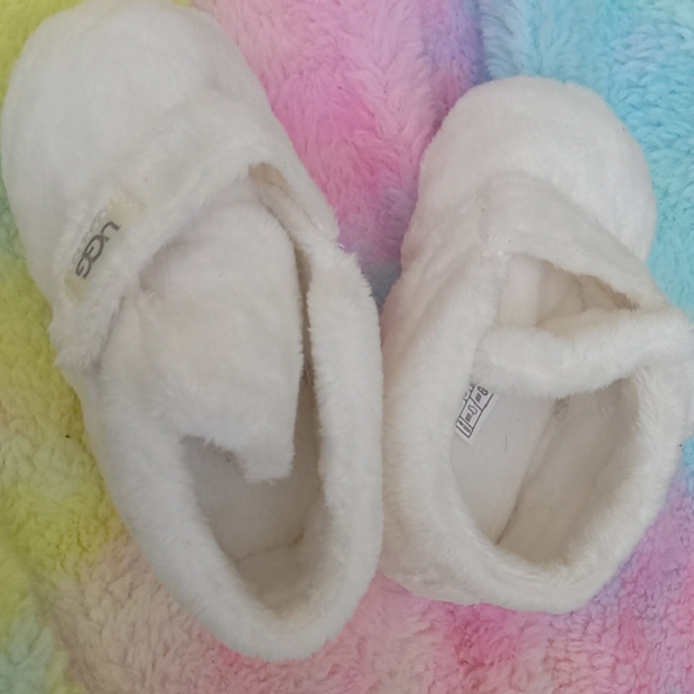 UGG Cream Fuzzy Infant Booties
